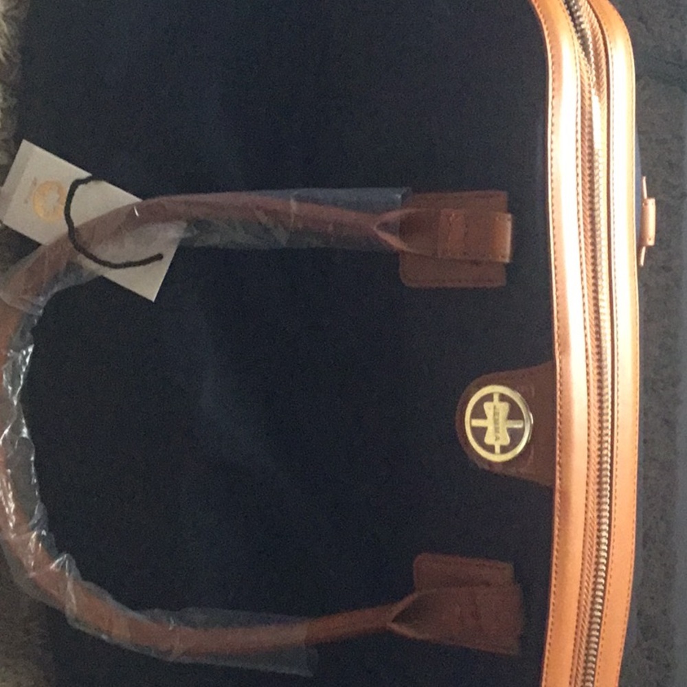 Jemma Birdie 43 and Jemma “IT” Bag 39